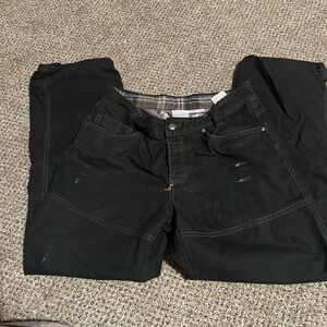 Columbia men’s distressed cargo pants